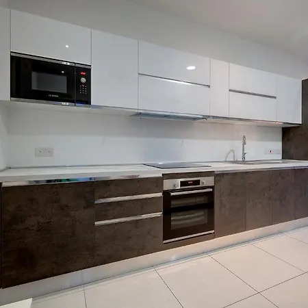 Idyllic Just Off The Promenade Apartament Sliema