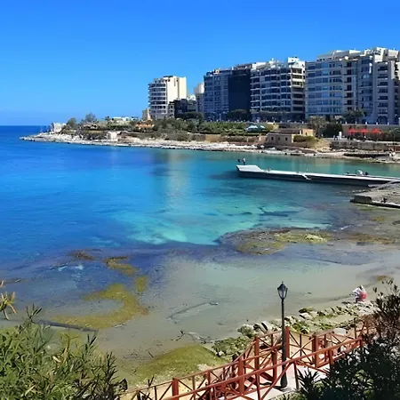 Idyllic Just Off The Promenade * Sliema